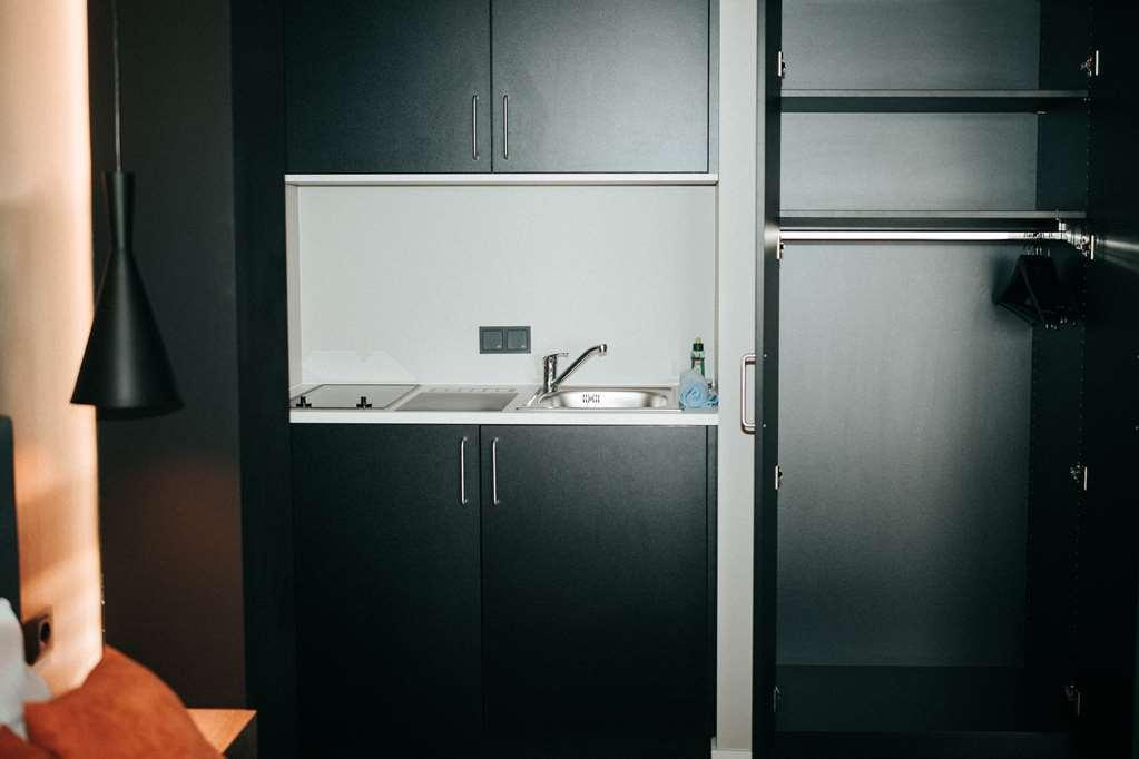 Juststay Ratingen Hotel & Apartments Room photo